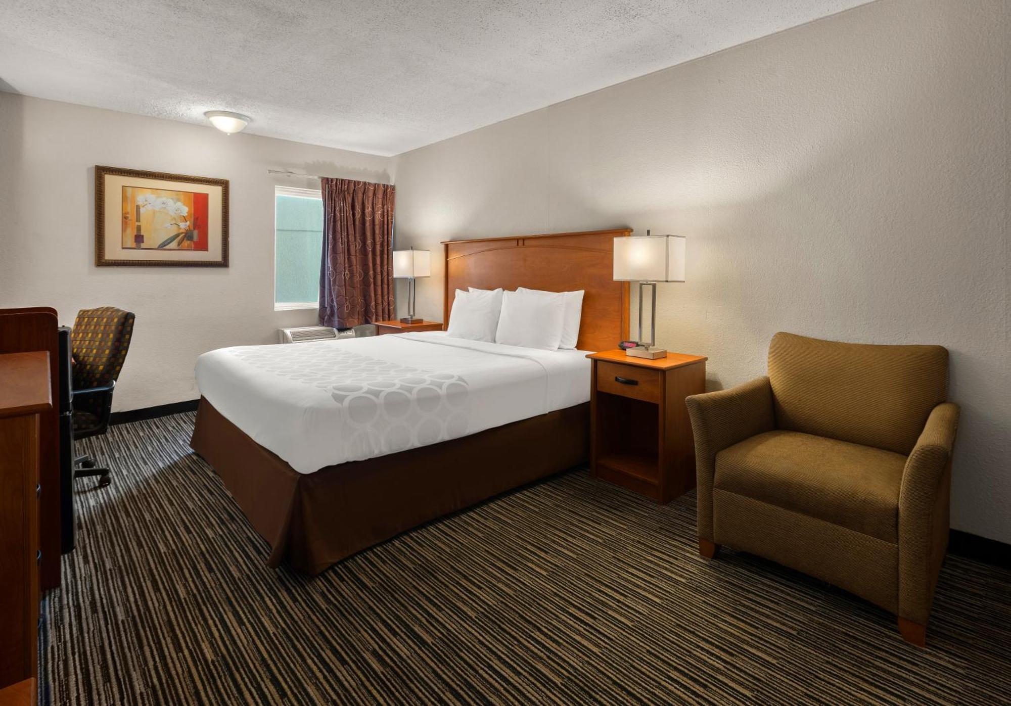 Magnuson Hotel Detroit Airport Romulus Extérieur photo